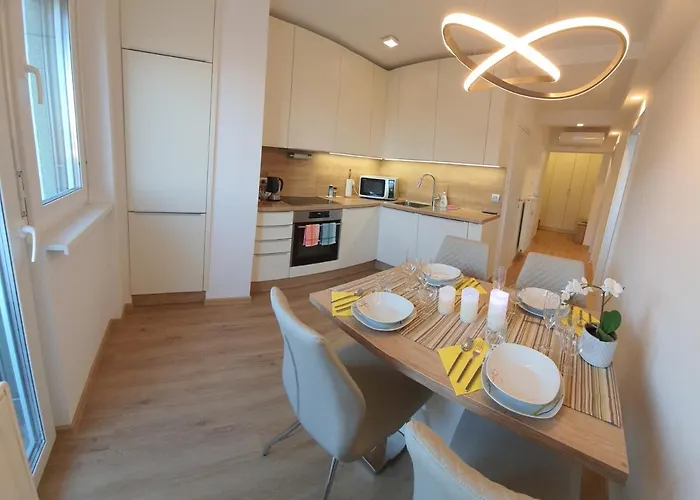 아파트 Sky View *